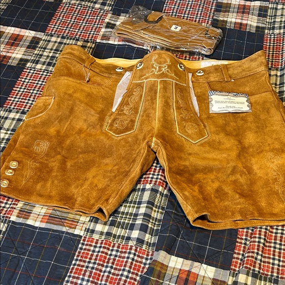 Traditional Men's Tan Suede Lederhosen
